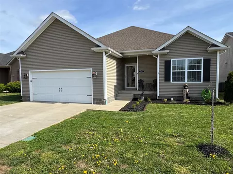 7163 Seagraves Ct, Bowling Green, KY 42101