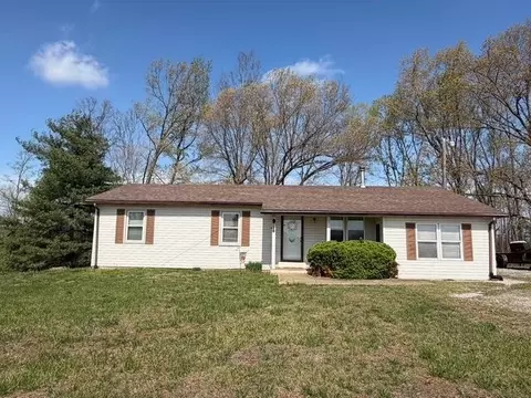 3700 Penns Chapel Rd, Bowling Green, KY 42101