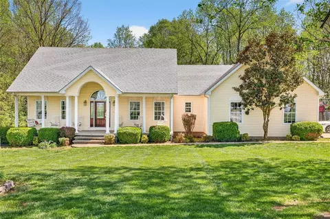 338 Roy Orndorff Rd, Adairville, KY 42202