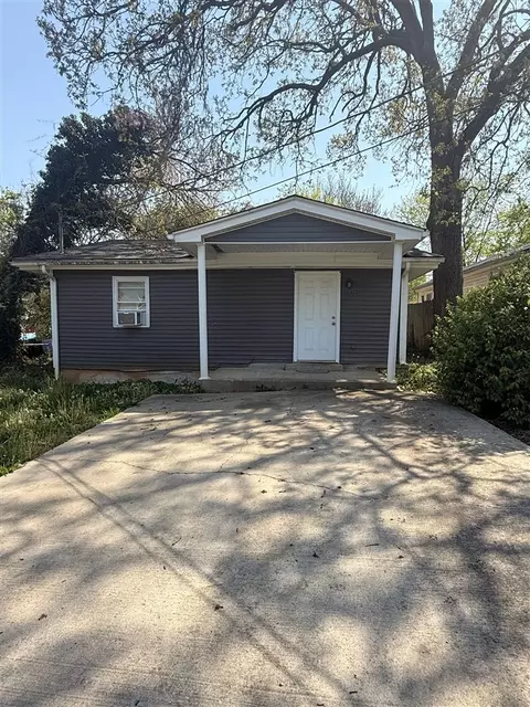 305 Cherry Way, Bowling Green, KY 42101