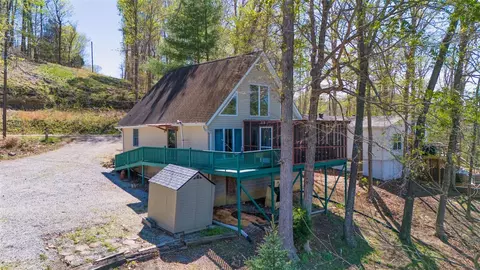 1811 C C Harris Rd, Lewisburg, KY 42256