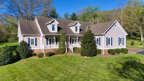 104 Meadowbrook Ct, Russellville, KY 42276