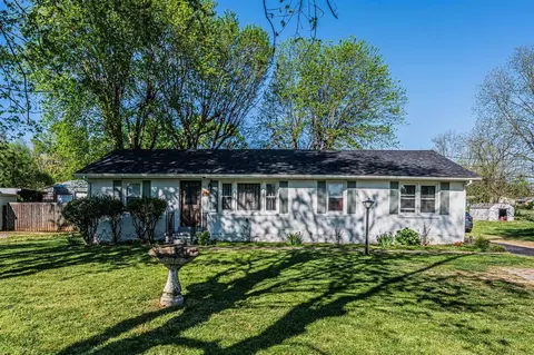 280 Plum Springs Rd, Bowling Green, KY 42101