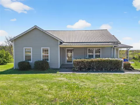 75 Goodview Dr, Russellville, KY 42276