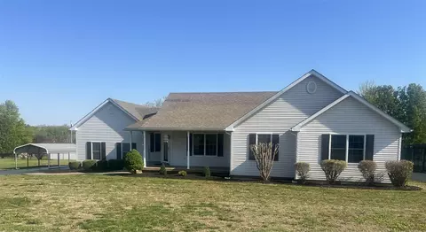 397 Guy Brown Rd, Scottsville, KY 42164