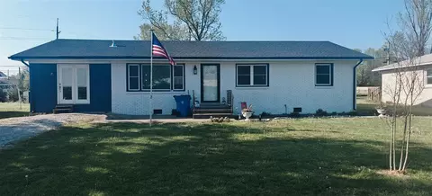 703 Riverside Dr, Glasgow, KY 42141