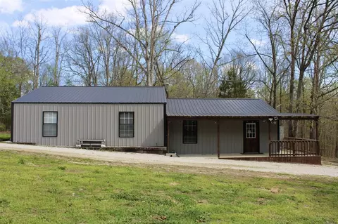 2855 Flat Rock Rd, Morgantown, KY 42261