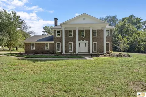 2904 Smallhouse Rd, Bowling Green, KY 42104