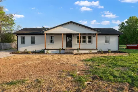 307 New Grove Rd, Smiths Grove, KY 42171