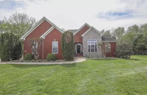 130 Hunters Xing, Franklin, KY 42134