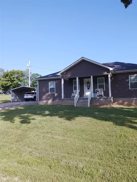 1675 Old Glasgow Rd, Scottsville, KY 42164