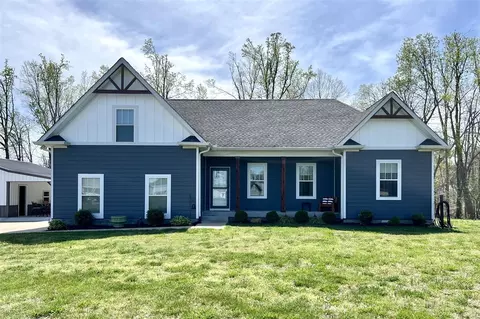519 Northup Rd, Portland, TN 37148