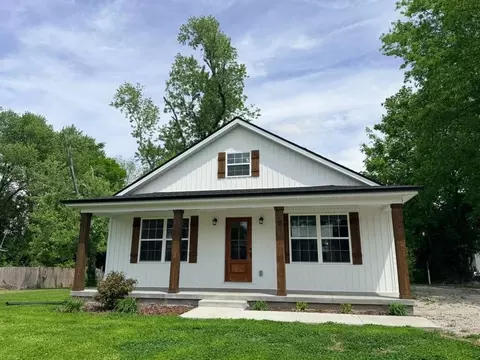 110 Pearl St, Auburn, KY 42206