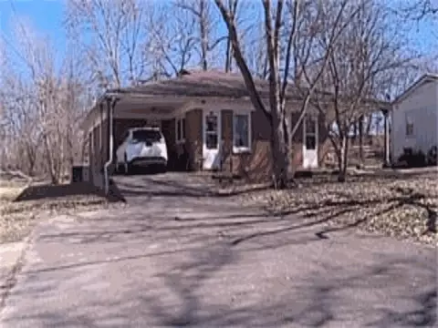 607 609 Owen St, Cave City, KY 42127