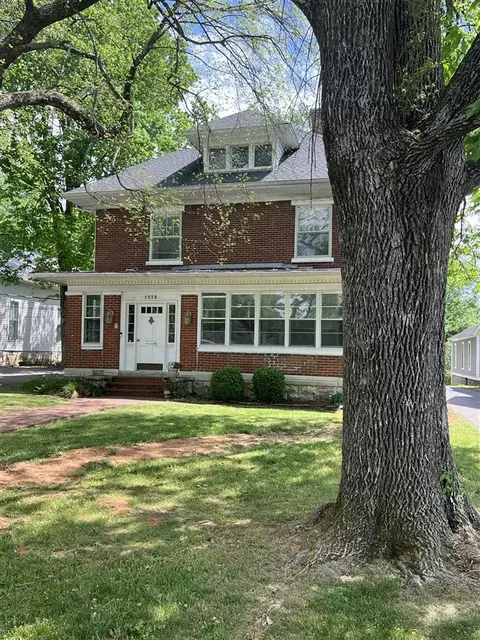 1338 Park St, Bowling Green, KY 42101