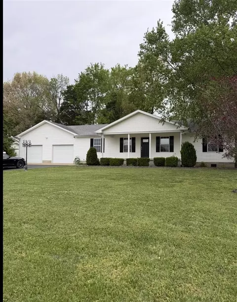 210 Raines Ave, Beaver Dam, KY 42320