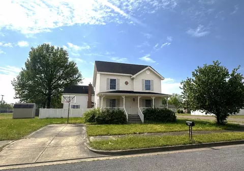 636 Ohio St, Paducah, KY 42003