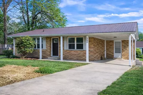 320 Walthall St, Horse Cave, KY 42749