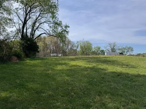 1997 Sunnyside-gotts Rd, Bowling Green, KY 42101