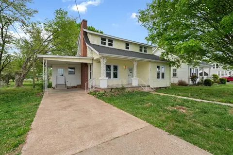 317 E 4th St, Smiths Grove, KY 42171