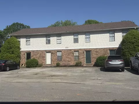 2525 Jersey Ct, Bowling Green, KY 42101