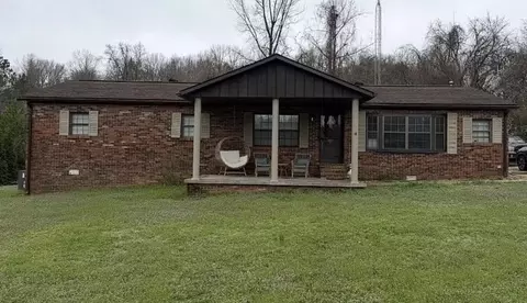 335 N 8th St, Central City, KY 42330