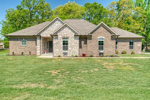 107 Oaktree Ln, Franklin, KY 42134