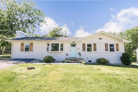 135 Windy Cir, Franklin, KY 42134