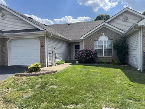 209 Lost River Ln, Bowling Green, KY 42104