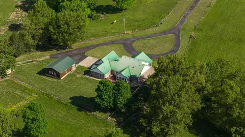 8347 Richardsville Rd, Richardsville, KY 42101