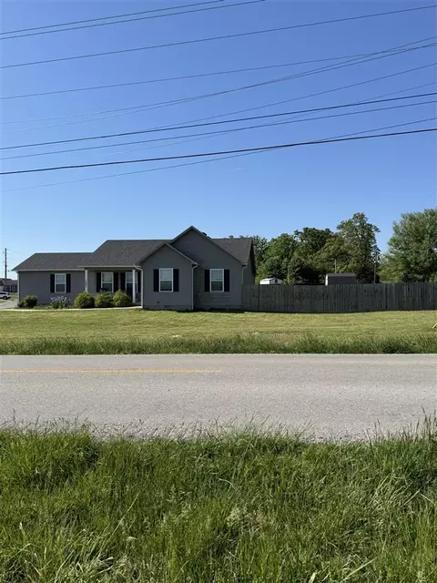 1697 Mt Olivet Rd, Bowling Green, KY 42101