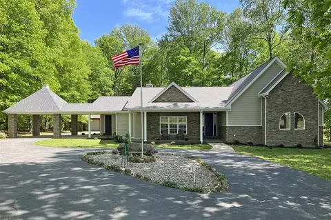 1371 Johns Loop Rd, Franklin, KY 42134