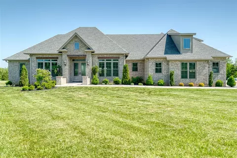 2257 Montgomery Rd, Auburn, KY 42206