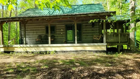 Barnes Road, Bardstown, KY 40004