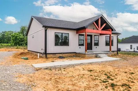 1155 New Grove Rd, Smiths Grove, KY 42171