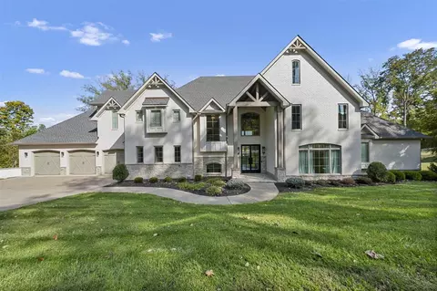 137 Walking Stick Trail Ct, Bowling Green, KY 42103