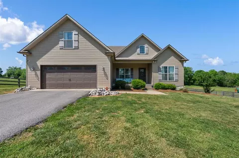 645 Hunts Bend Rd, Bowling Green, KY 42103