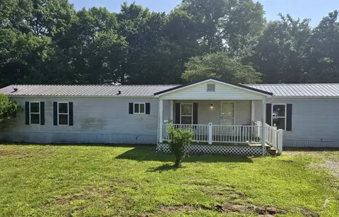 230 Woodland Hills Ln, Lewisburg, KY 42256