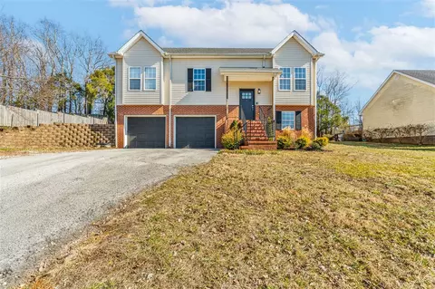 570 Clark Cir, Bowling Green, KY 42103