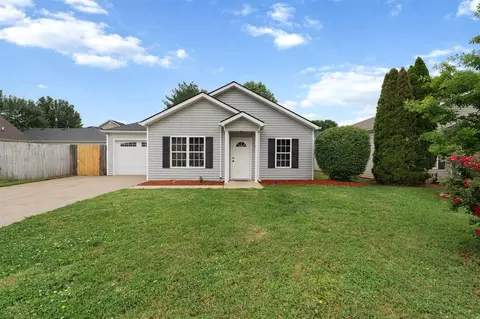 105 Rosie St, Bowling Green, KY 42103