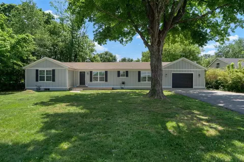 768 Covington St, Bowling Green, KY 42103