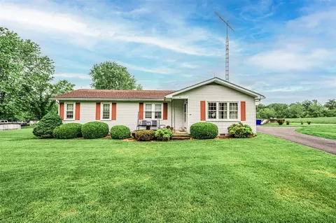 54 Wells Rd, Brownsville, KY 42210