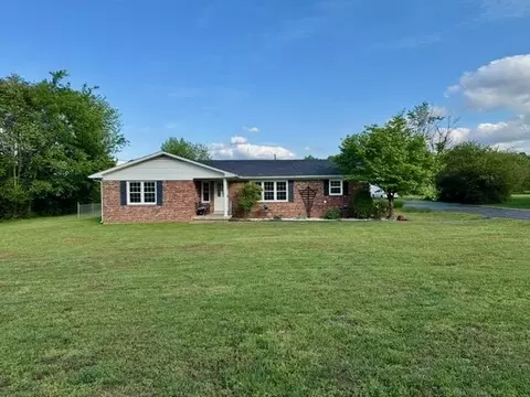 2688 Plum Springs Rd, Bowling Green, KY 42101