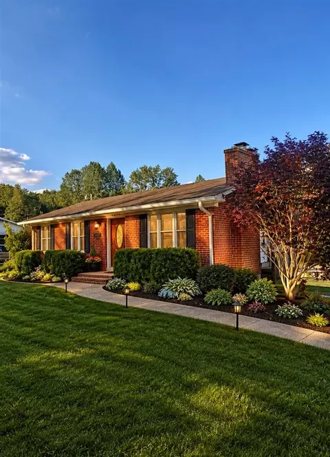 5360 Taylor Barrow Rd, Auburn, KY 42206