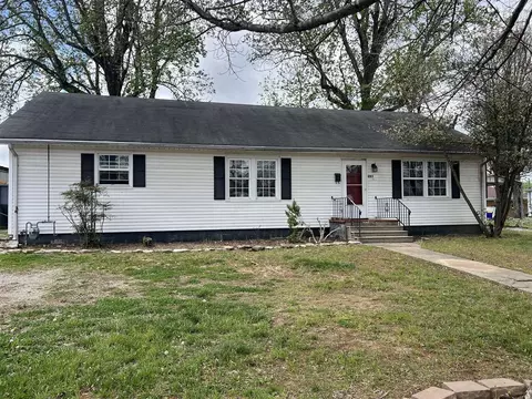 520 Nashville St, Russellville, KY 42276