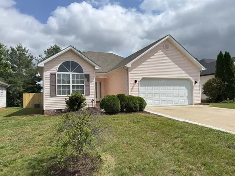 3512 Cave Springs Ave, Bowling Green, KY 42104