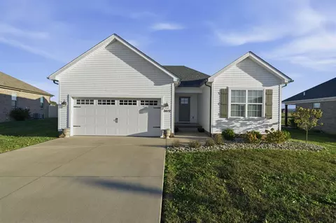 5412 Green Ash Dr, Bowling Green, KY 42101