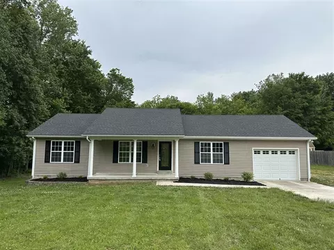 3790 Anna Sandhill Rd, Bowling Green, KY 42101