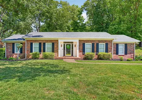 205 Daleview Cir, Russellville, KY 42276