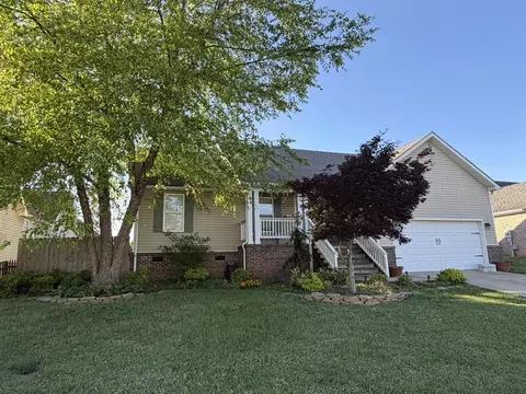 1136 Angelica St, Bowling Green, KY 42104
